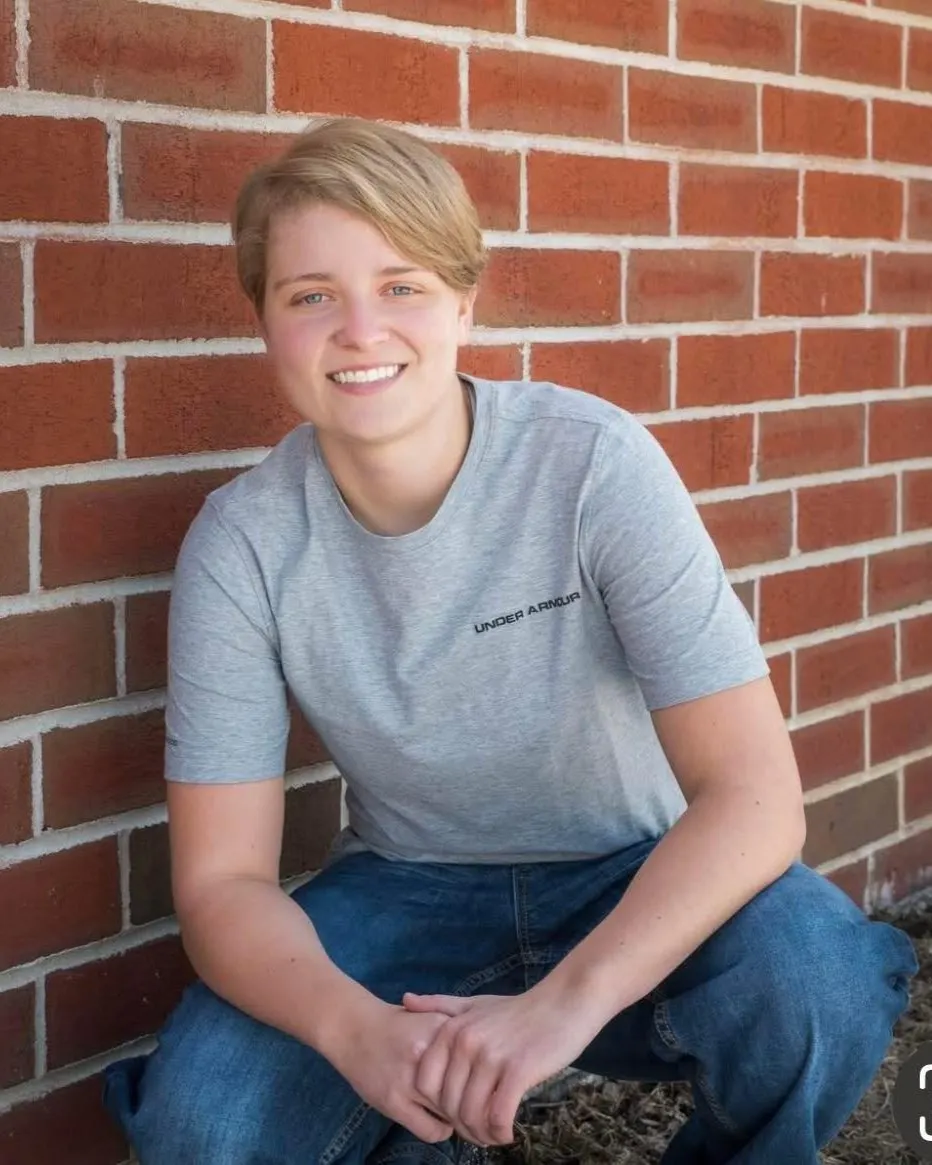 Lesbian killed on the job by an Incel