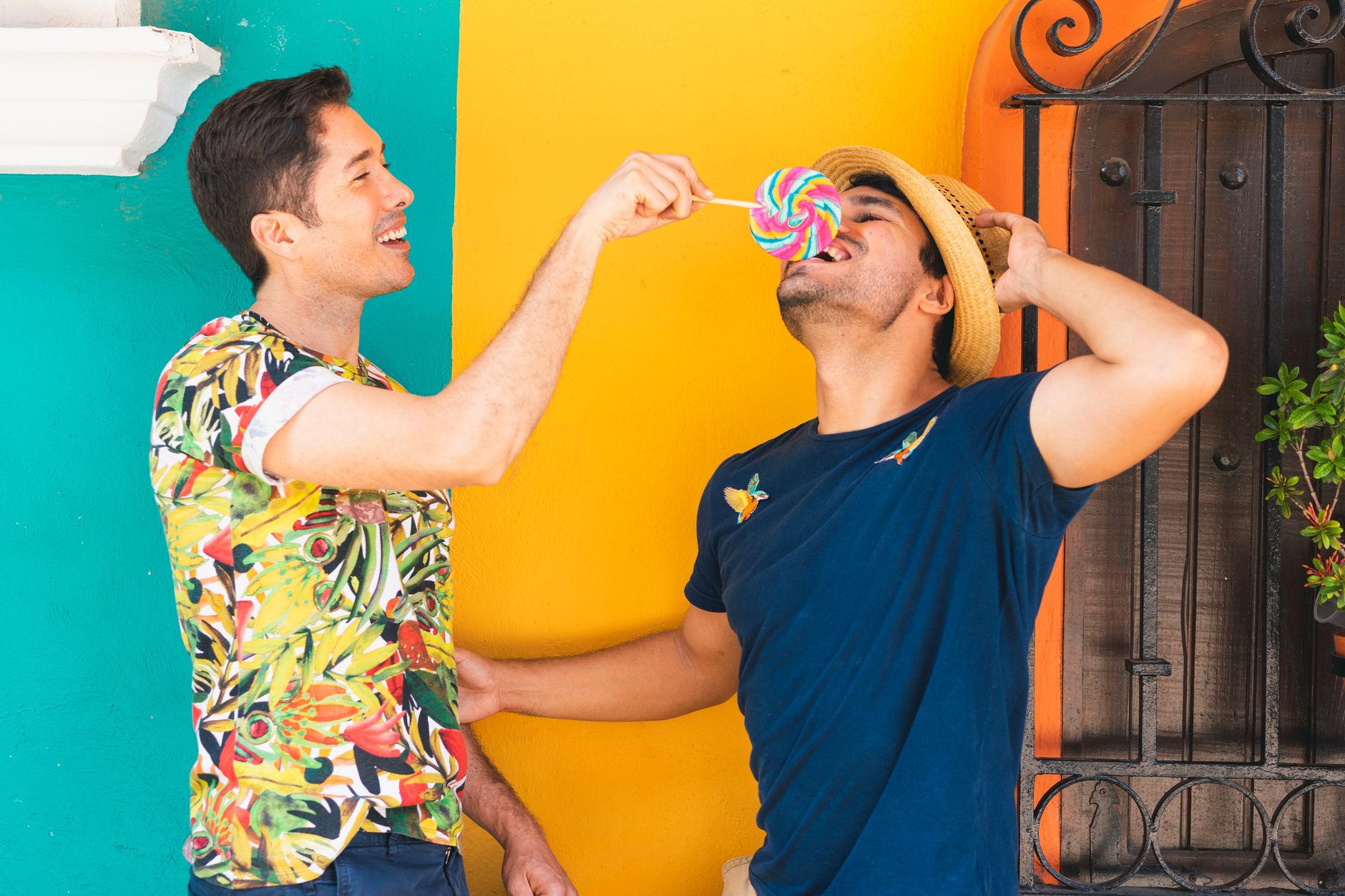 Top 10 Green Flags Every Gay Man Should Look For